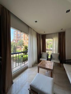 Luxury Hotel Apartment Madinaty - 2