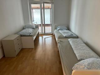 BJM Monteur House - für 15 Personen, Oberursel-Bommersheim - 7