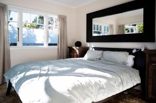 Beautiful Bayswater Marina Cottage -minutes to CBD - 2