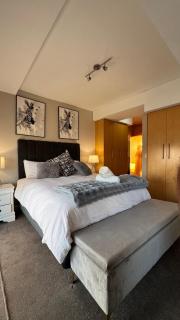 Hibernian Towers 1503 - 6