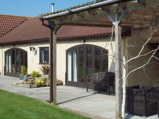 WILLOW BARN boutique B&B - 7