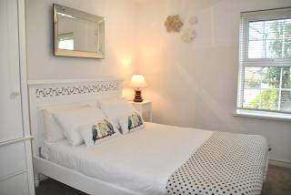 Spacious 2-Bedroom Apartments in Windsor CH - Windsor - 2