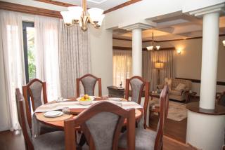 Mt Kenya View Villa 6BR Ensuite with Guest Wing - Nyeri - 1