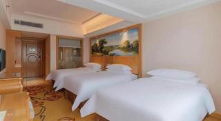 Vienna Hotel Guangdong Qingyuan Wanda Plaza Xincheng Beijiang - 2
