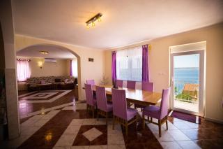 Apartmani Lucky with beautiful sea view - 2