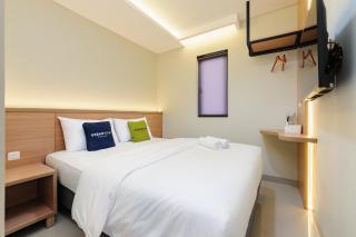 Urbanview Greenville Jakarta - 0