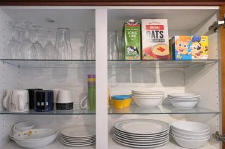 Modern 3 Bedroom Home, Free Parking, Garden, Sleeps 7 - 4