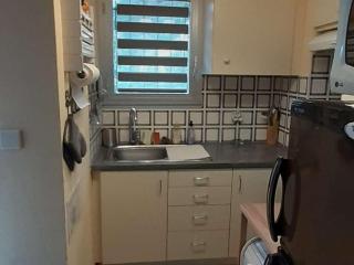 Joli F2 avec balcon, parking et proche Thermes - FR-1-703-213 - 1