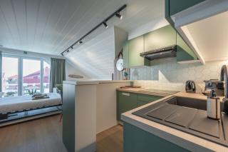 Sunny studio with terrace & pool near the beach - 2