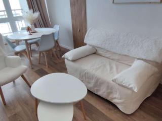 Studio rénové au pied des pistes avec internet collectif - FR-1-292-229 - 3