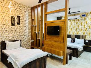 THE BELLAA CIAOO - By Sky Hotels & Homestays - 5