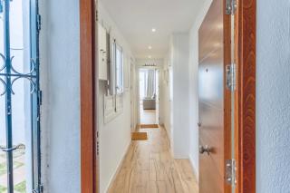 Deanes Califa Suites - 1