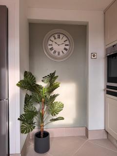 Convenient apartment with Private Garden, Shawbury - 1