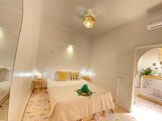 Riad Elaya-PRIVATE with 3 bedrooms for 6 People - 7