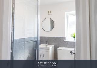 One Bed Apartment in Wellington - 6