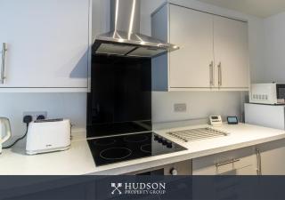 One Bed Apartment in Wellington - 2