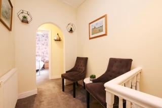 Ashville Grange Scarborough Sleeps 10 Large Beautiful House - 2