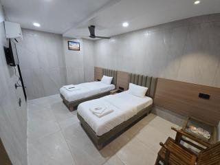 The Prime Rooms - 3