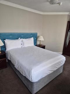 Imperial Accommodation Tralee - 4