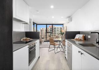 Premium 2BR Braddon, Marriott Amenities - 9