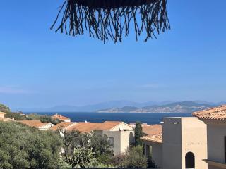 Superbe T2 avec grande terrasse et vue mer Résidence Isola Céleste - 4