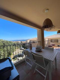 Superbe T2 avec grande terrasse et vue mer Résidence Isola Céleste - 8