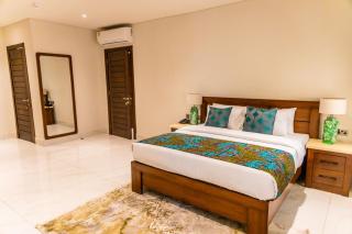 BON HOTELS Five Seasons Palm Resort - 5