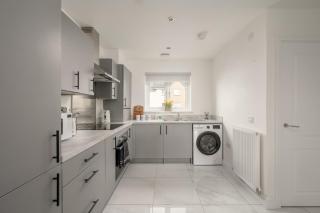 Heather Way 4 Bedroom House - Mayfield, Dalkeith - 3