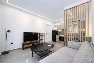 Glyfada Garden Apt with Open Sunset Views by ΜΡS - 8
