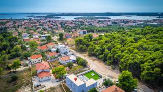 Villa Leana by Villas Guide - 1