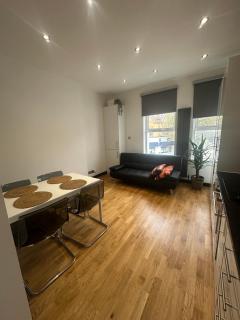 Stylish small flat in Ladywell Village ,Lewisham - 3