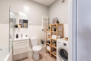 Spacious apartment at Polnej Róży near the Kabaty Metro station - 3