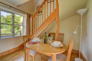 1 Bed in Bergh Apton oc-1387 - 1