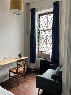 East Harlem Townhouse Room - 3