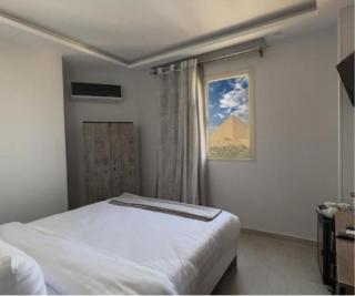 Pyramids Tower inn - 7