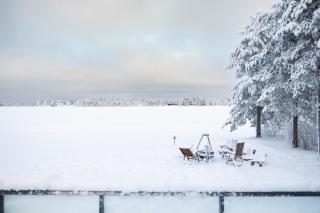 Arctic Snow Lake Mini Lodge - 8