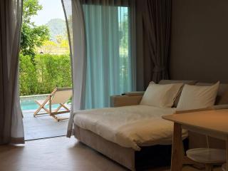 The Title Legendary Bang Tao G105 Pool access - 6