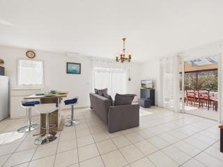 Jolie maison pour 4 avec jardin - 1