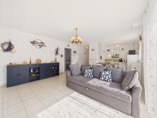 Jolie maison pour 4 avec jardin - 3