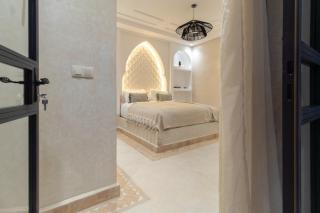 Riad Ryma - Bassin intérieur chauffé & Jacuzzi Rooftop - 1