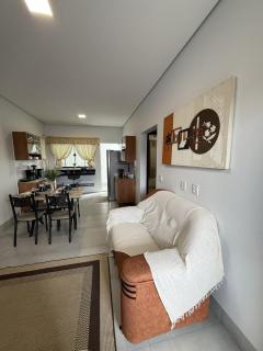 Apartamento totalmente mobiliado e próximo às principais avenidas da cidade - 6