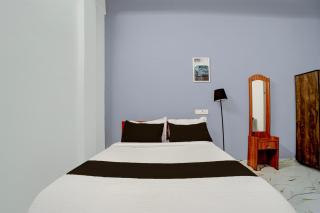 Redmoon Residency Elite - 3