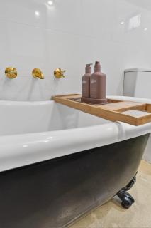 Yellow Doors - Forty - 6