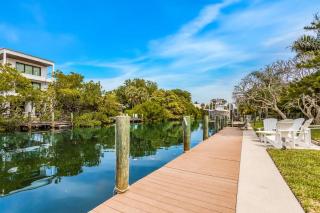 Canal Place: Boat Dock, Pool & Spa, On Canal by Anna Maria Life Vacation Rentals - 1