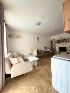 Apartment for guests in complex Siana - 8