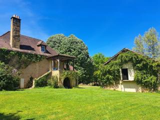 Domaine Swayoga suite familiale de charme au cœur de la nature près de Sarlat pour quatre personnes - 5