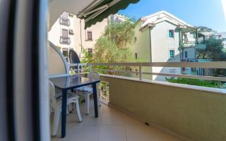 Olive View apartment - 2