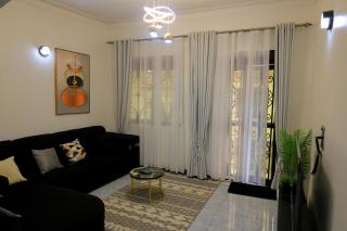 Lilly Apartments - 4