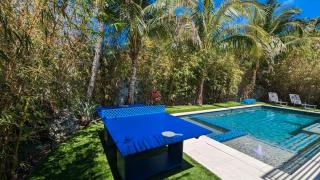 Deja Blu - 1 Block to Beach! Tropical Oasis, Poolside Lounge, Pool & Spa by Anna Maria Life - 7