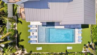 Dilly Dally by the Sea - 1 Block to Beach, Rooftop Deck, Pool & Spa by Anna Maria Life - 9